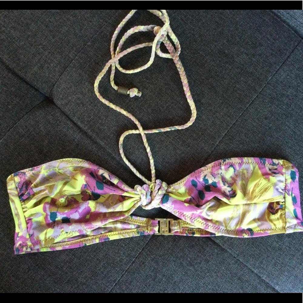 Bikini top
